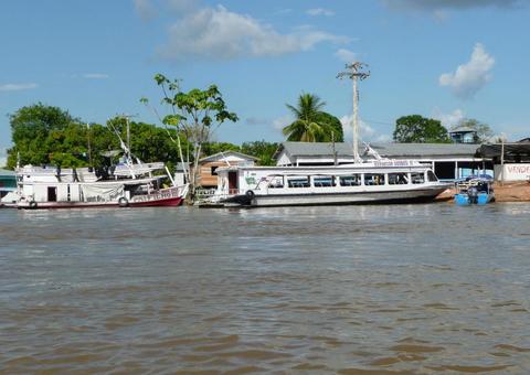 No Amazonas, projeto de lei garante meia passagem para estudantes
