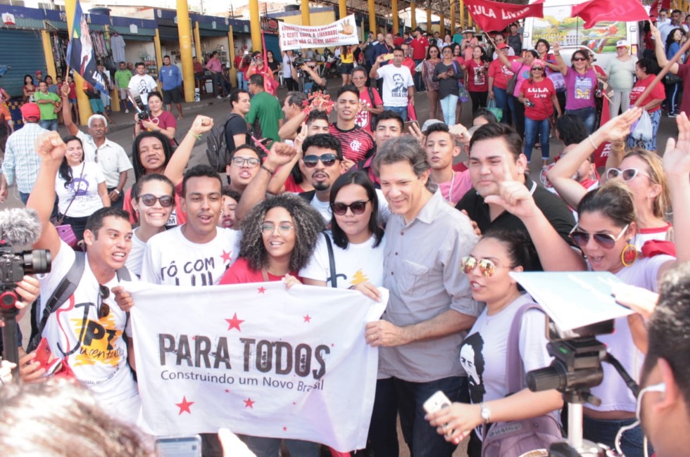 Em Manaus, Haddad defende educação e ZFM durante 'Caravana Lula Livre’ 