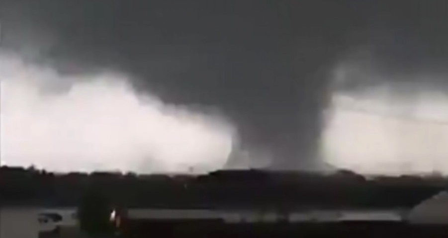 Tornado deixa pelo menos três mortos e vários feridos nos EUA