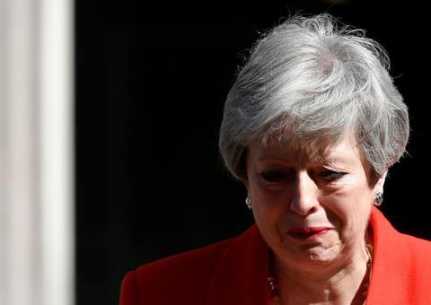 Primeira-ministra britânica anuncia renúncia