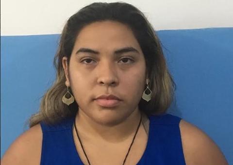 Suspeita de matar vigilante a facadas se entrega a polícia no Amazonas