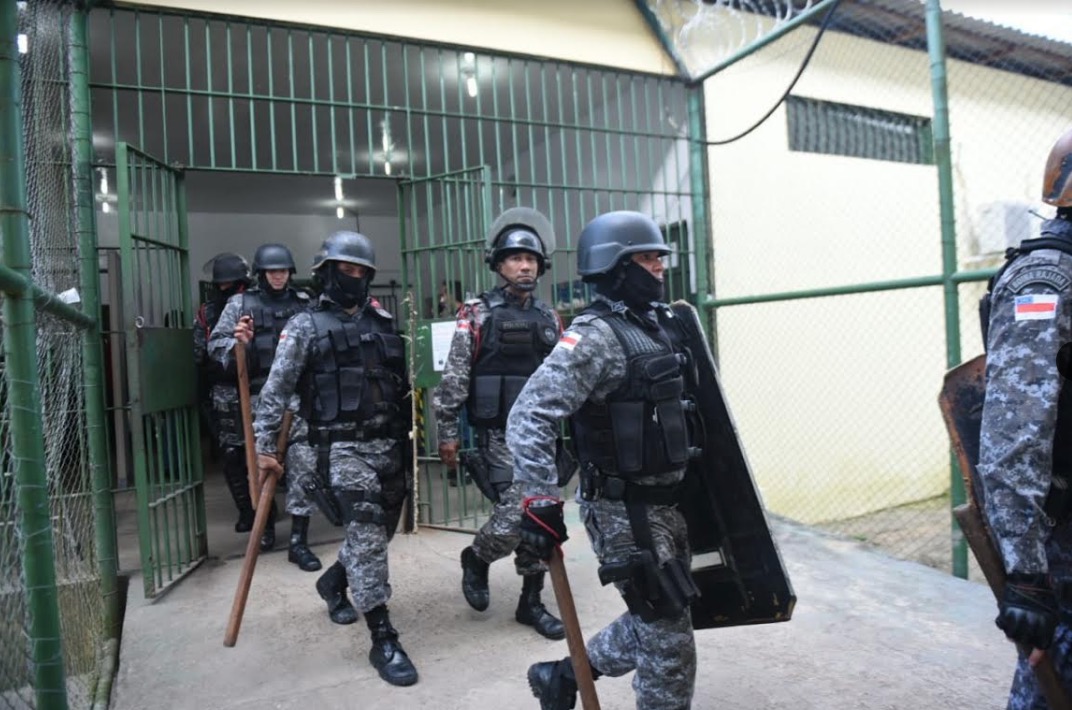 Seap apura responsáveis pelas 15 mortes durante briga entre detentos no Compaj