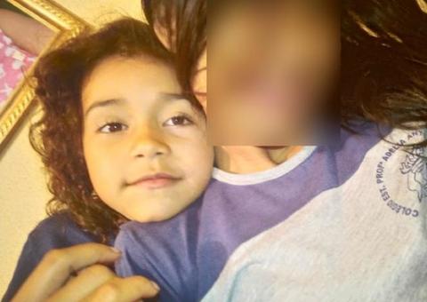 Criança de cinco anos morre após ser baleada dentro de casa 