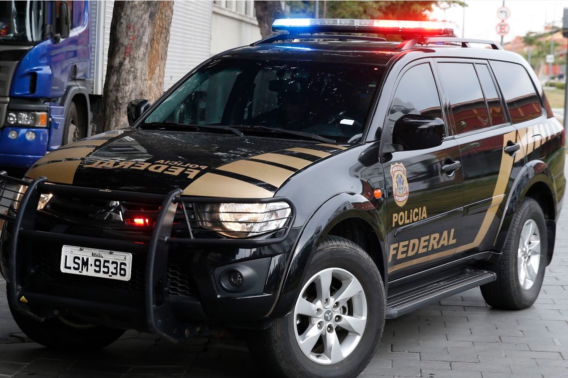 PF busca empresário e gerentes de banco por lavagem de R$ 989 mi