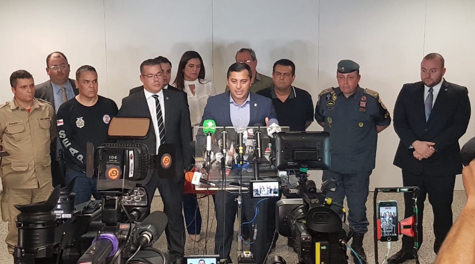  Não existe 'toque de recolher' em nenhum bairro de Manaus, diz Governador