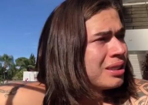 Whindersson Nunes se emociona ao cantar música em homenagem a Gabriel Diniz