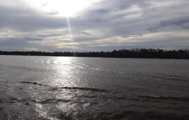 No Amazonas, dois irmãos morrem afogados em naufrágio de canoa
