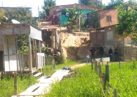 Assassinos invadem comunidade e degolam adolescente de 15 anos em Manaus
