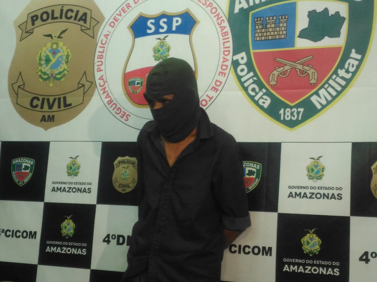 Pai é preso por estuprar e realizar fetiche bizarro com as filhas em Manaus