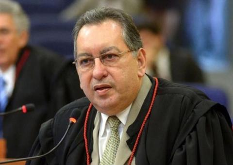 Tribunal de Justiça assina contrato para realização de concurso público no Amazonas