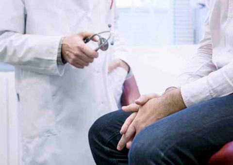 Infertilidade é tratada como tabu entre os homens, afirma especialista 