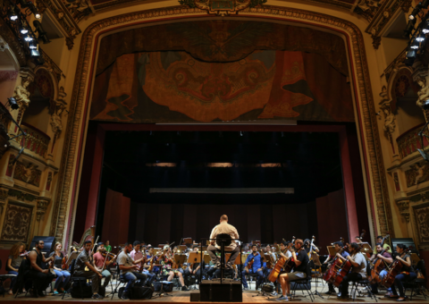 Teatro Amazonas divulga agenda do mês de junho