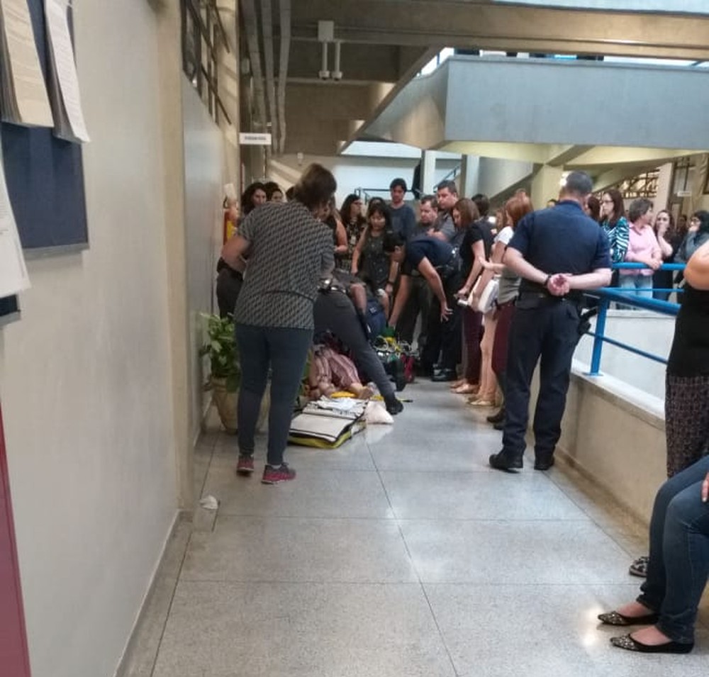 Oficial de Justiça grávida de 8 meses morre após passar mal em fórum