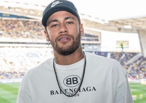 Neymar exibe conversas picantes para se defender de acusação e vira meme 