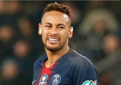 Instagram confirma ter removido vídeo de Neymar se defendendo