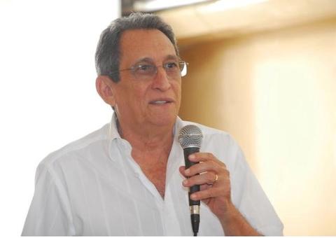 Prefeito recebe com pesar notícia da morte do presidente do Grupo Jornal do Commercio