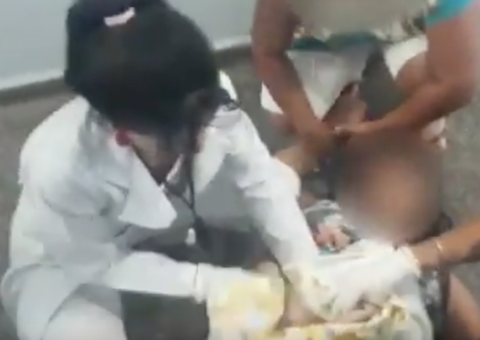 Vídeo: Mulher dá à luz no chão de hospital no Amazonas