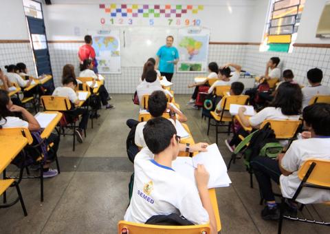 Prefeitura de Manaus convoca professores aprovados em processo seletivo 