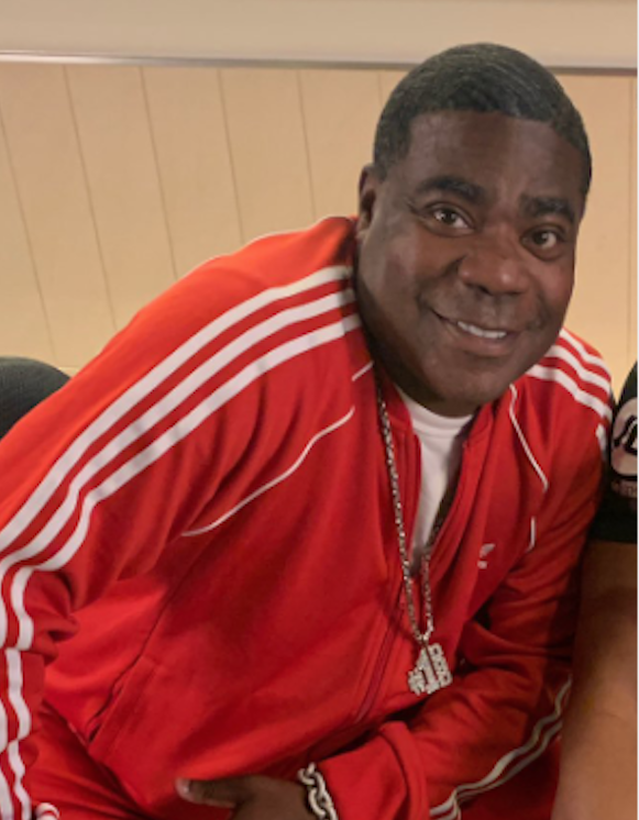 Ator americano compra carro de US$ 2 milhões e sofre acidente minutos depois 