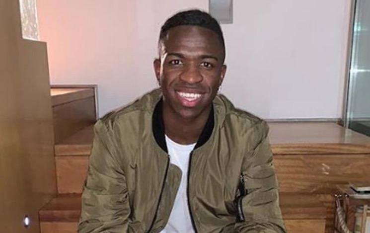 Vinícius Junior engata romance com blogueira do ‘De Férias com o Ex’