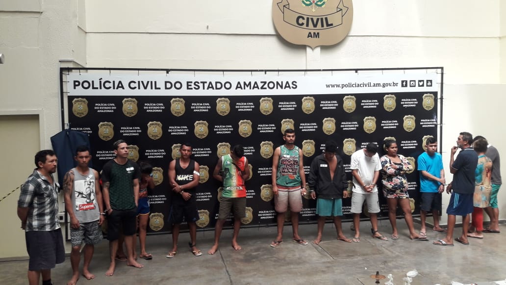 Polícia prende 23 pessoas suspeitas de envolvimento com o tráfico em Manaus 