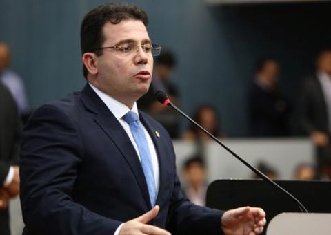 Deputado vai ao MP e acusa governo do Amazonas de grampo ilegal
