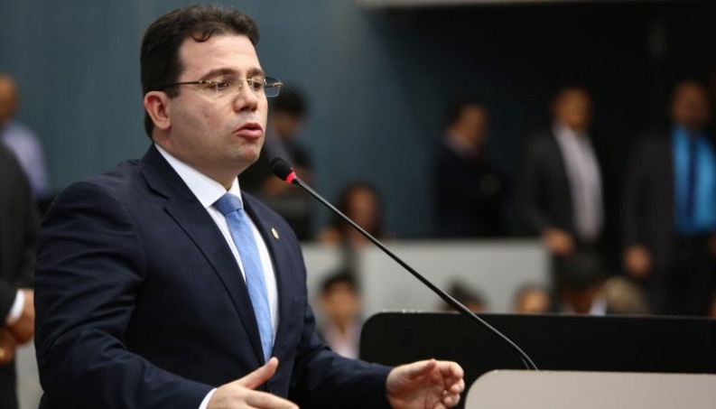 Deputado vai ao MP e acusa governo do Amazonas de grampo ilegal