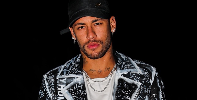 Assessoria de Neymar diz que jogador foi vítima de 'denunciação caluniosa'