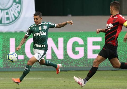 Palmeiras derrota o Athletico-PR e assegura manutenção da liderança do Brasileirão