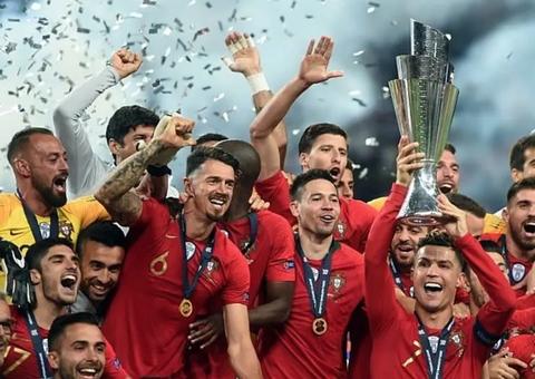 Portugal bate Holanda, fatura Liga das Nações e ganha 2ª taça europeia em 3 anos