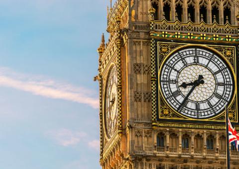 Com 14 mil vagas, Prefeitura de Manaus inscreve no Bolsa Idiomas até dia 16