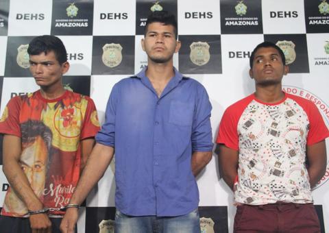 Trio suspeito de matar jovem a facadas para roubar celular é preso no Centro de Manaus 