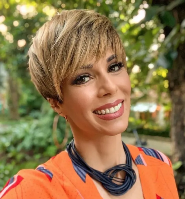 Ana Furtado retira cateter e encerra ciclo de tratamento contra o câncer