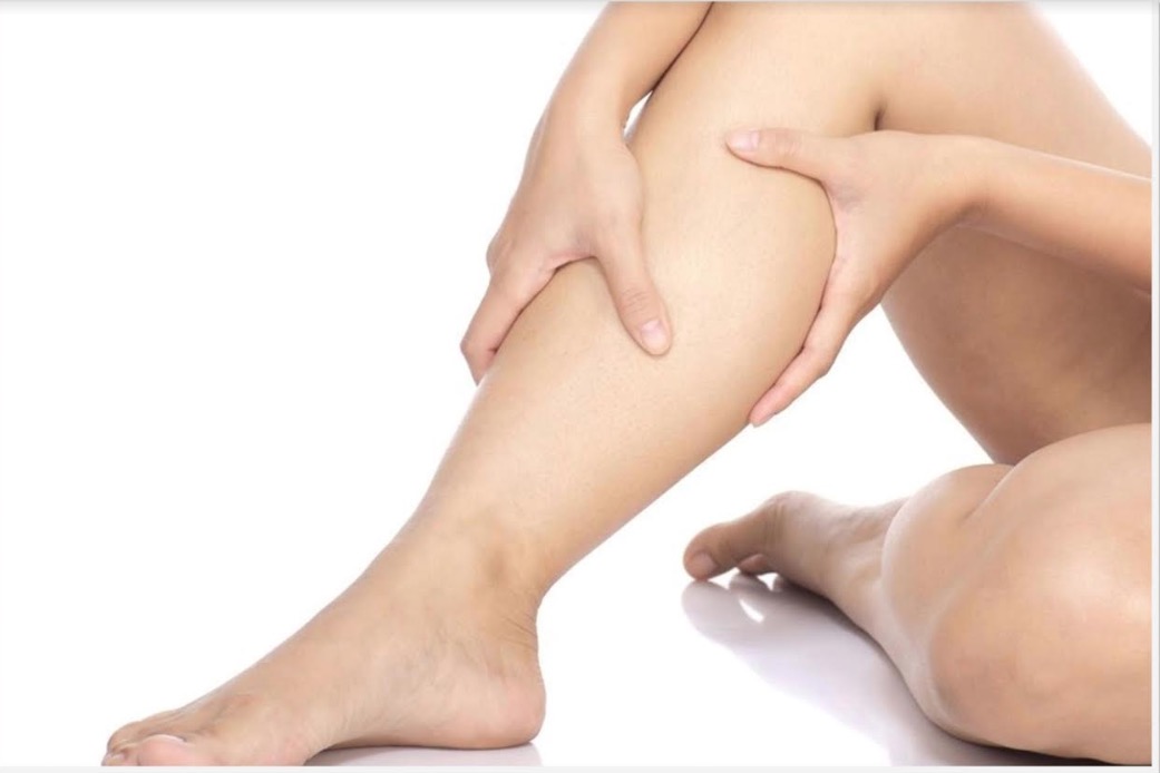 Inchaço nas pernas pode estar ligados a vários tipos de doenças