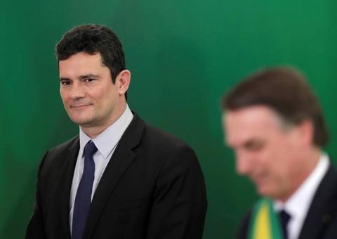 Bolsonaro ouviu Moro sobre vazamento em 'conversa bastante tranquila'