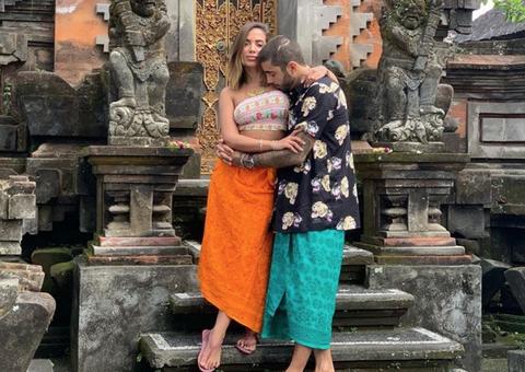 Roberta Miranda afirma que Anitta está grávida e intriga fãs: 'presente lindo'