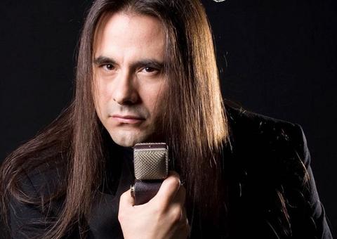 Irmão de André Matos fala pela 1ª vez sobre morte do cantor