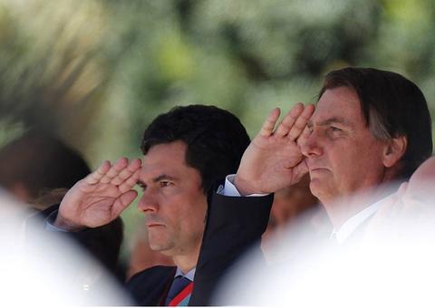 Bolsonaro diz que Moro faz parte da história do Brasil: 'o que fez não tem preço'