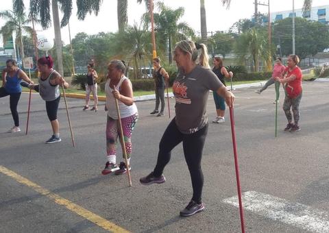 Supermercado oferece aulas de zumba gratuitas em Manaus