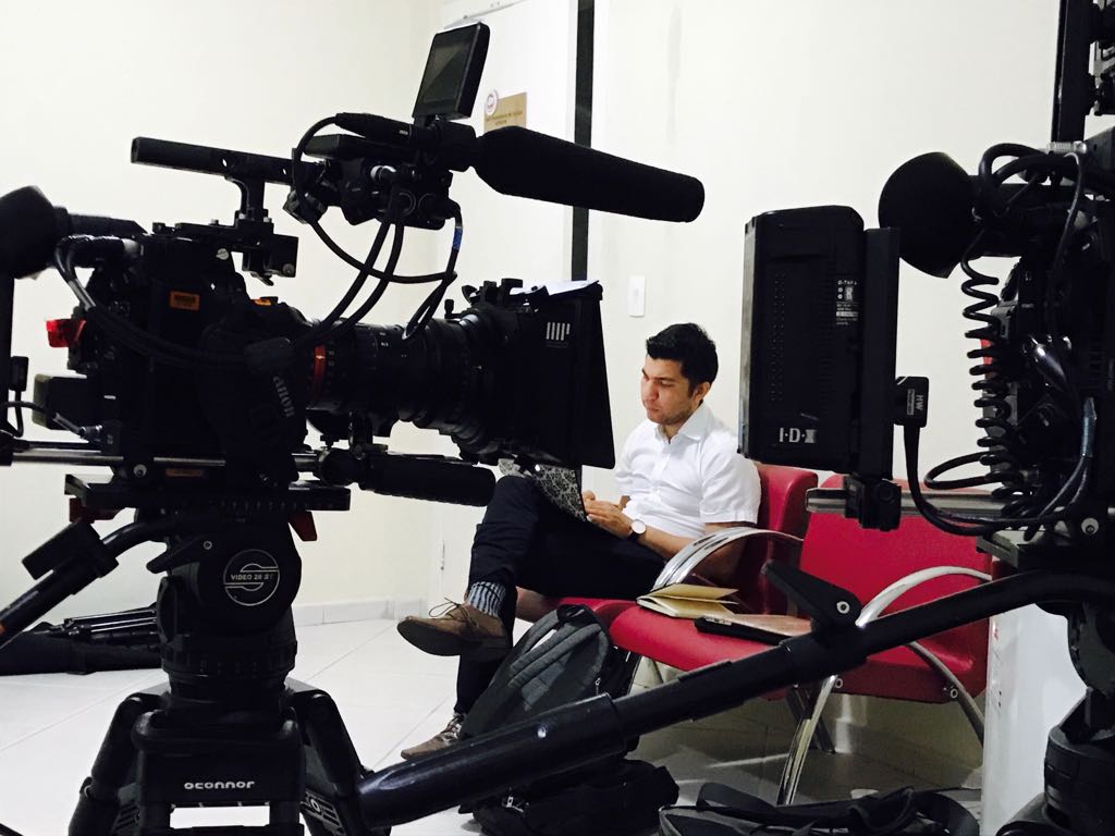 Daniel Bogado, diretor de 'Bandidos na TV', fala das primeiras reações à série