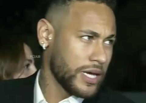 Neymar diz à polícia que Najila pediu tapas e sexo foi consentido
