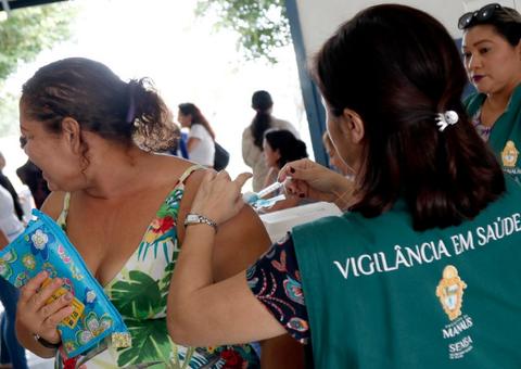 Ação de saúde e cidadania para mulheres em situação de rua atende mais 70 pessoas em Manaus