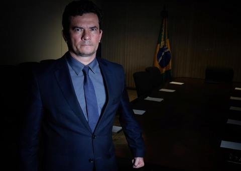 Moro desafia: ‘Se quiserem publicar tudo, publiquem. Não tem problema’