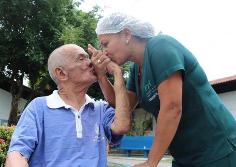  Curso de Cuidador de Idosos tem pré-inscrições abertas no final do mês em Manaus