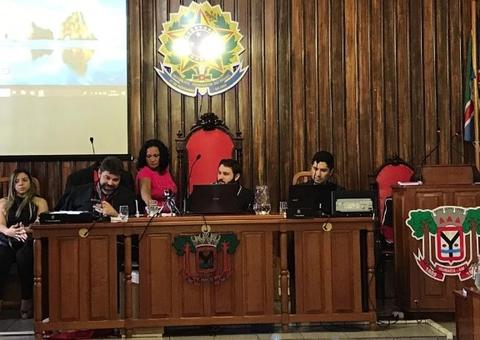 Homem é condenado a 12 anos após matar a ex enquanto lanchavam no Amazonas 