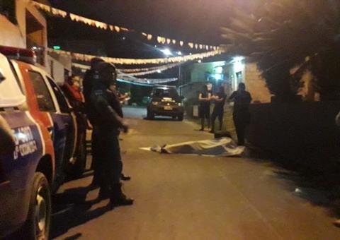 Entregador de pizza é assaltado e morto com tiros na cabeça em Manaus 