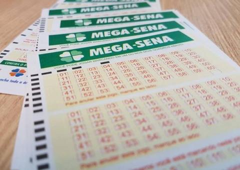 Mega-Sena pode premiar com R$ 115 milhões neste sábado 