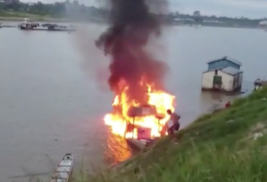 Morre mais uma vítima de explosão em barco no Acre