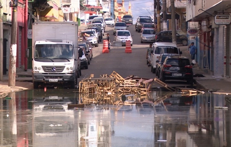 Sai o calendário de pagamento do auxílio-aluguel das famílias afetadas pela cheia em Manaus 