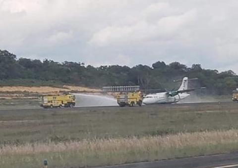 Avião com 38 pessoas faz pouso de emergência em Manaus